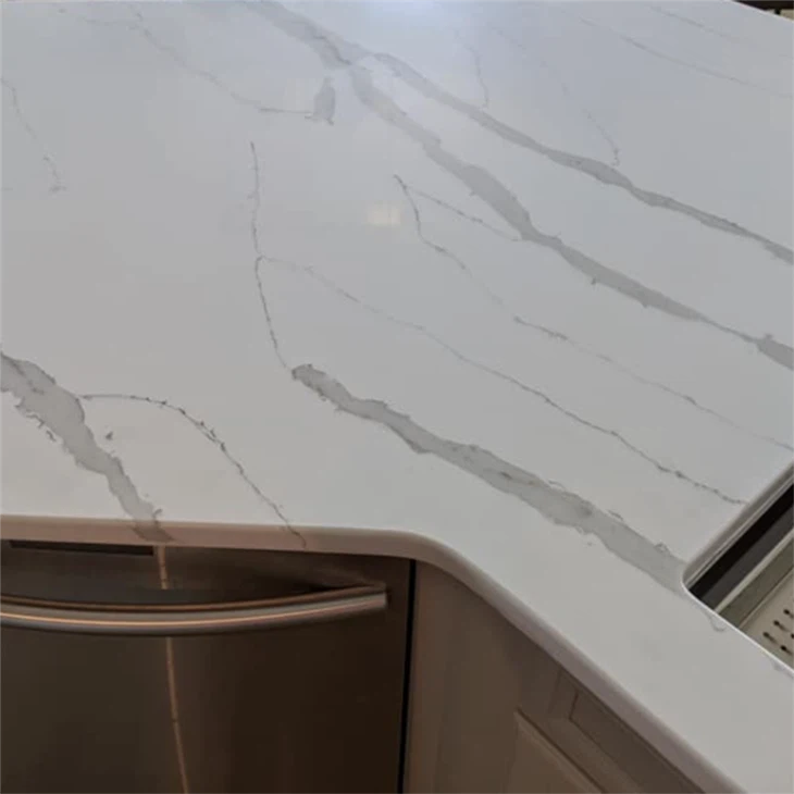 Calacatta Iris Quartz